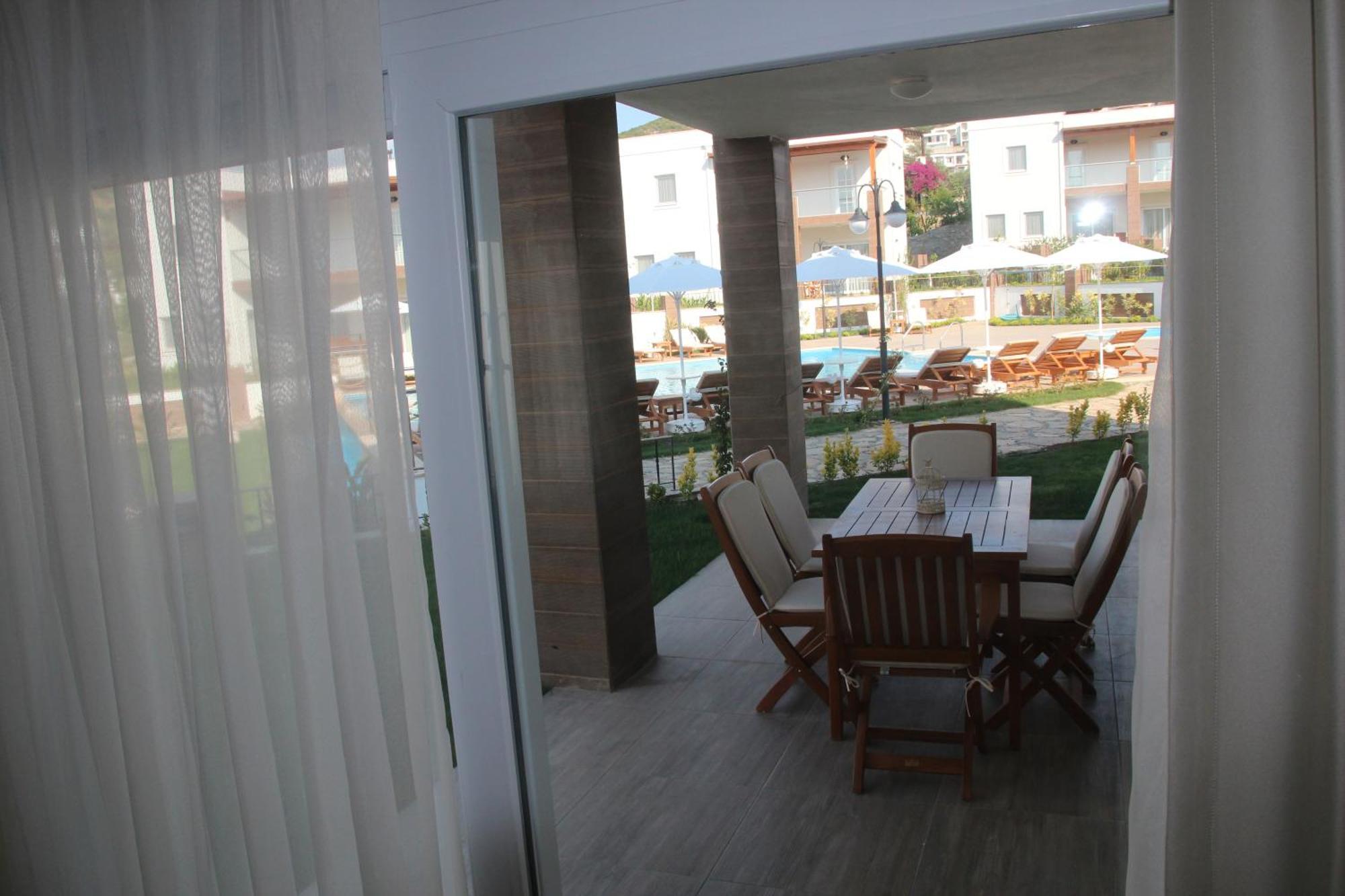 Guest house Dibek Homes &