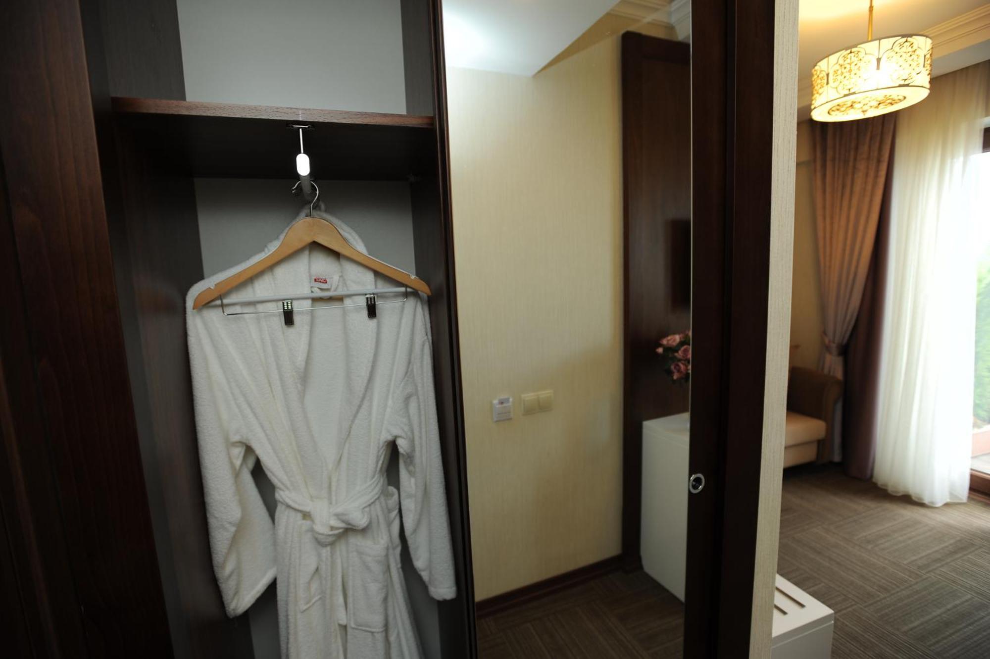 Vurna Butik 3*