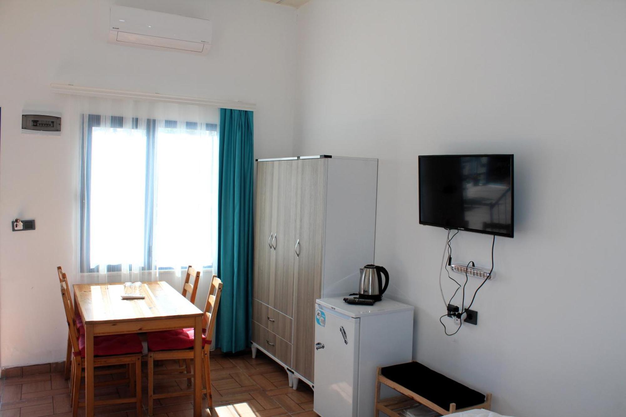 Guest house Mavi & Restaurant 2*
