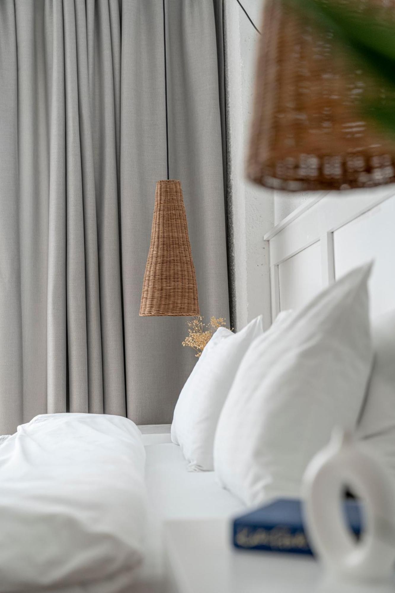 Sandal - Adult Only 2* Alacati