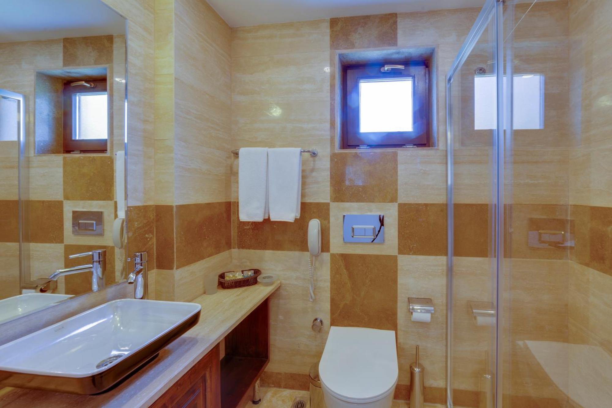 Hotel Orcey 3*