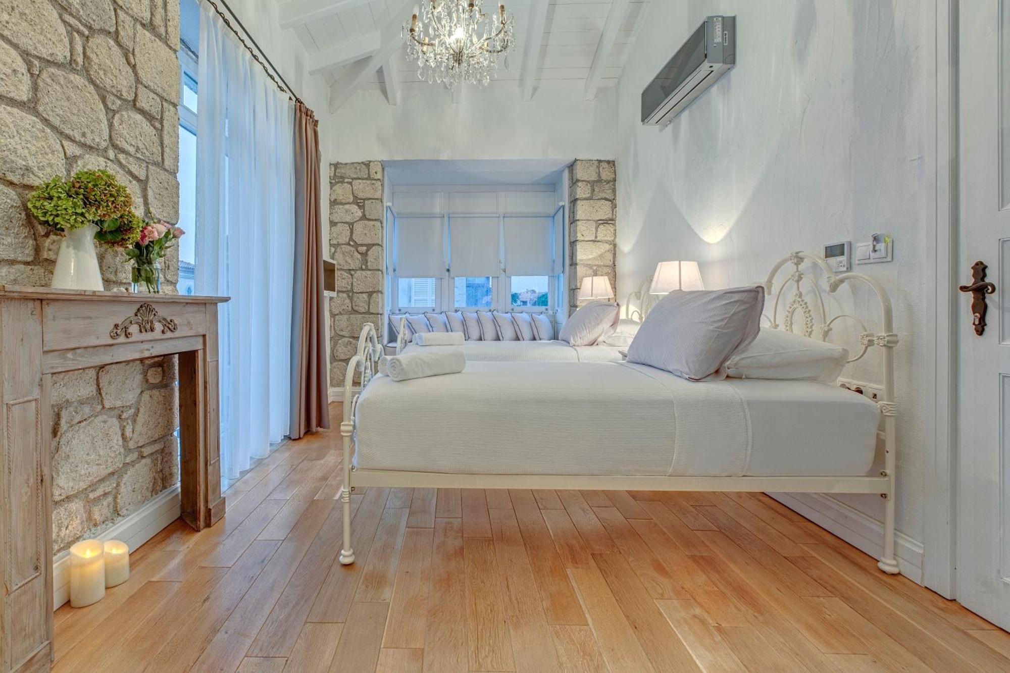 Casa Bella +12 Hotel 2*