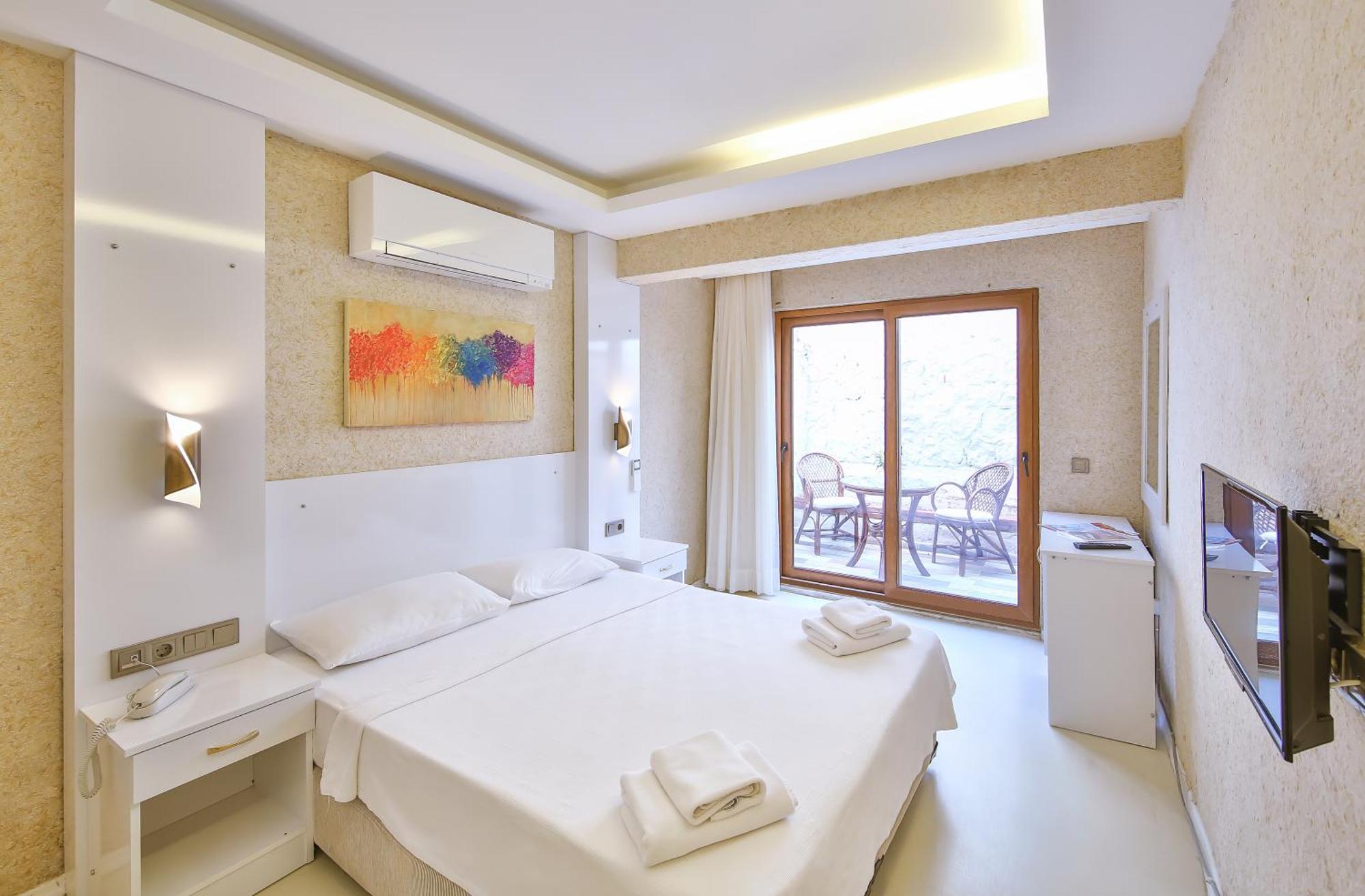 Hotel No37 3*