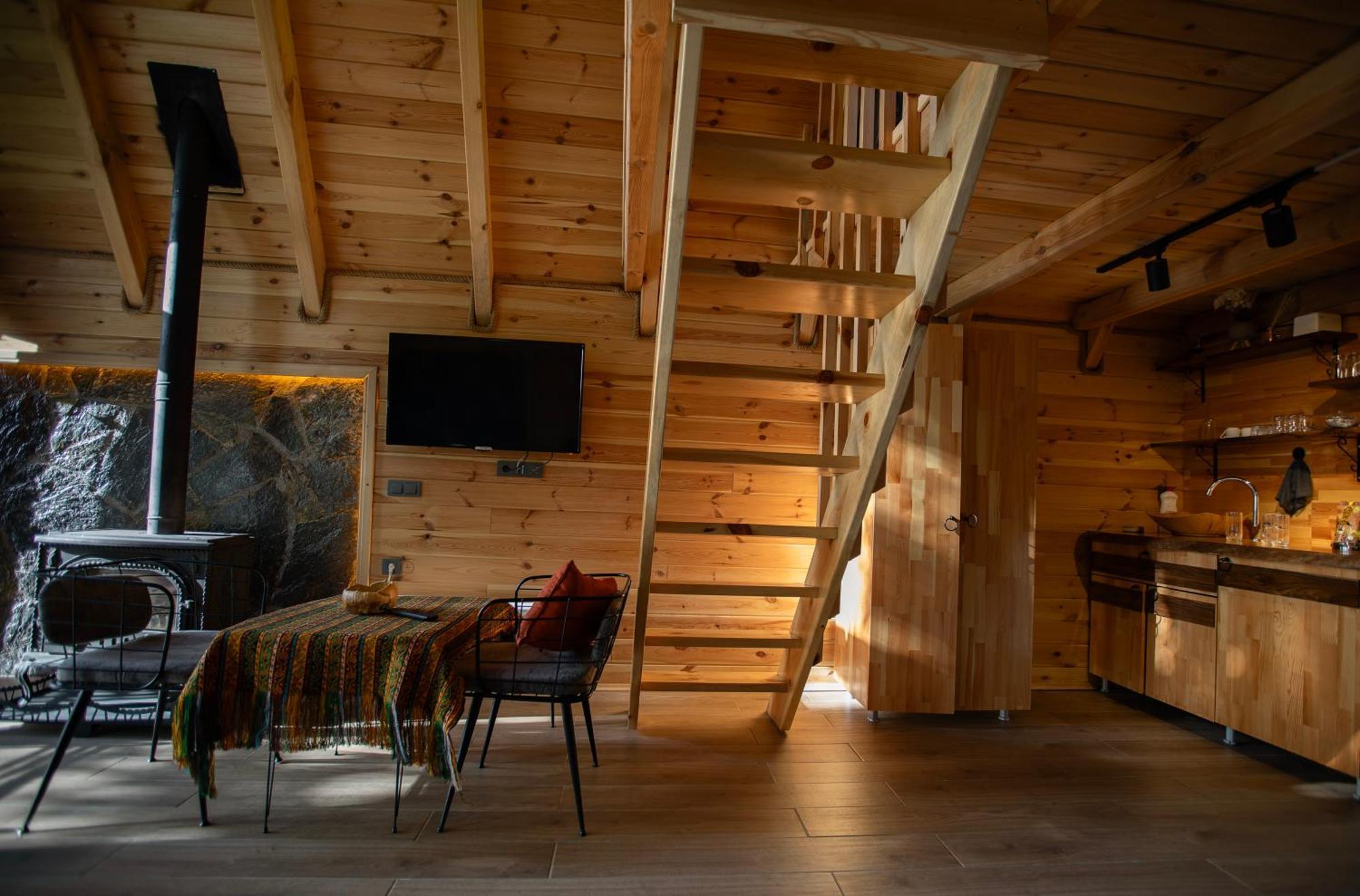 Bed & Breakfast Serenity Bungalov *