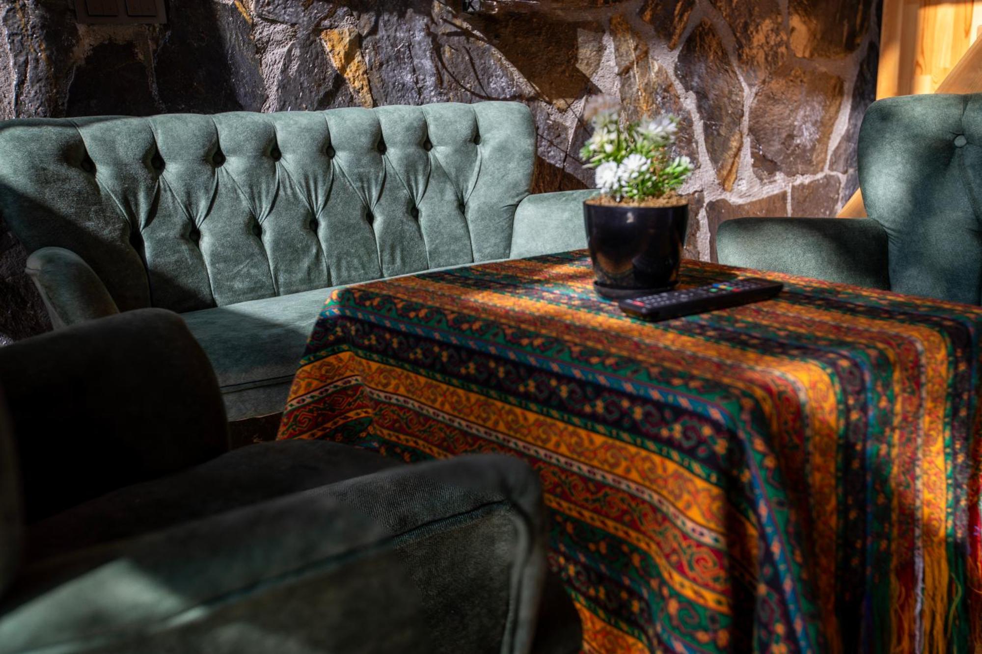 Bed & Breakfast Serenity Bungalov