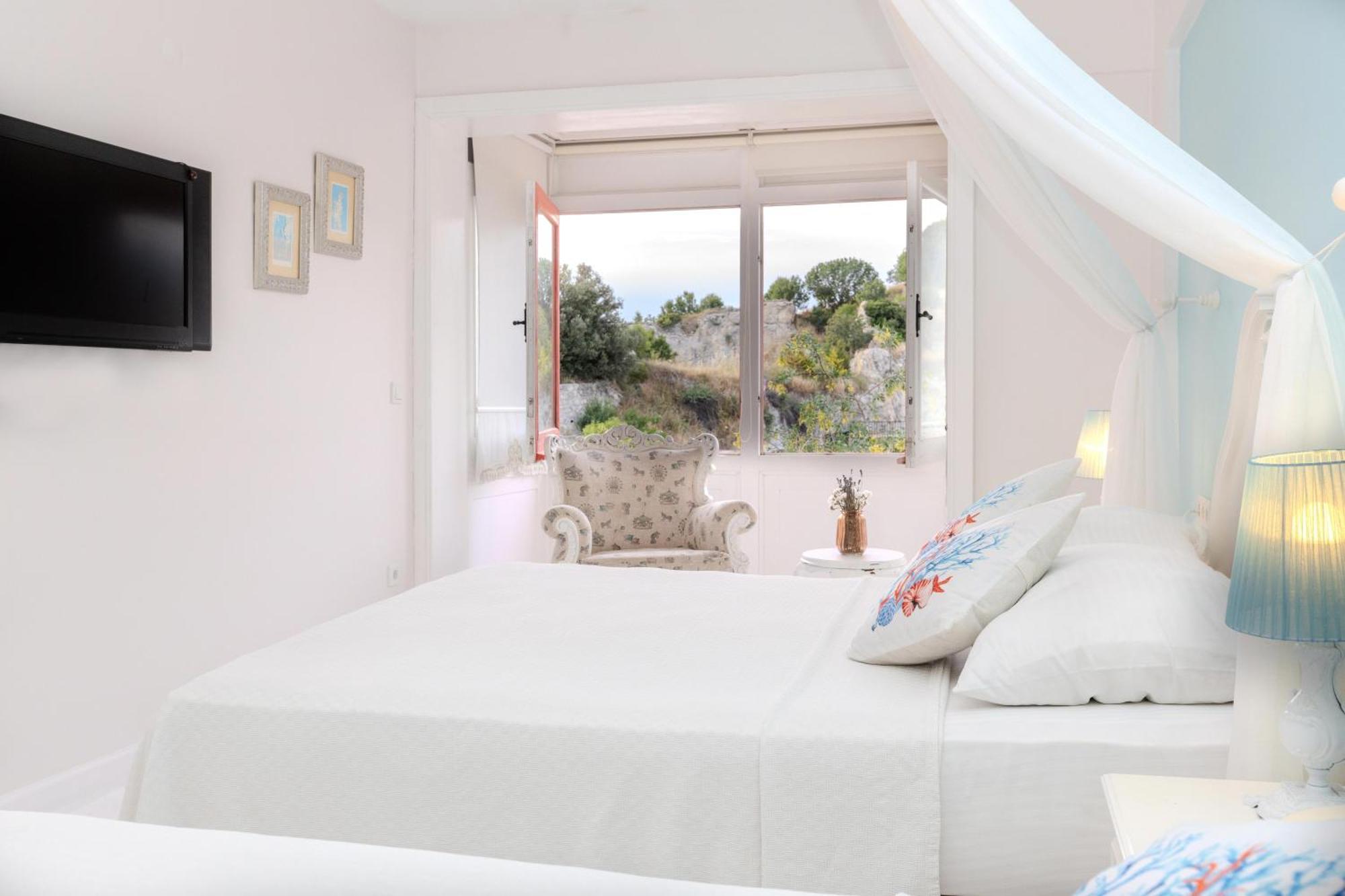 Erendira - Special Category Hotel Alacati