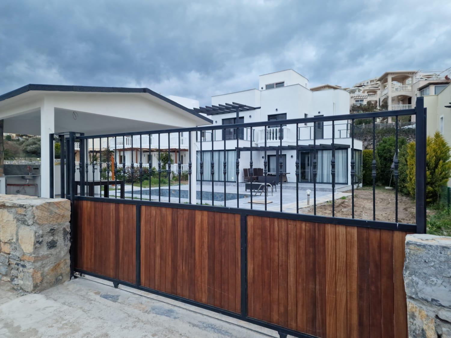 Akasya With Private Pool Villa *