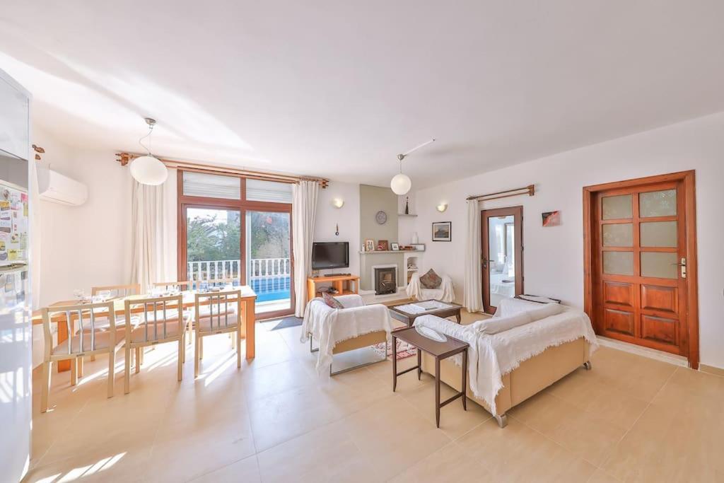 Villa Caretta *
