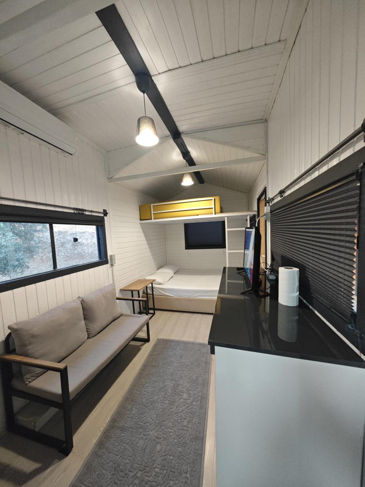 Tiny Mini House *