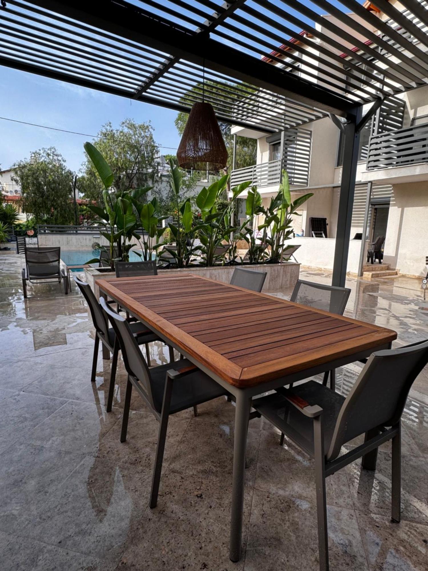 Homestay Levon Cesme