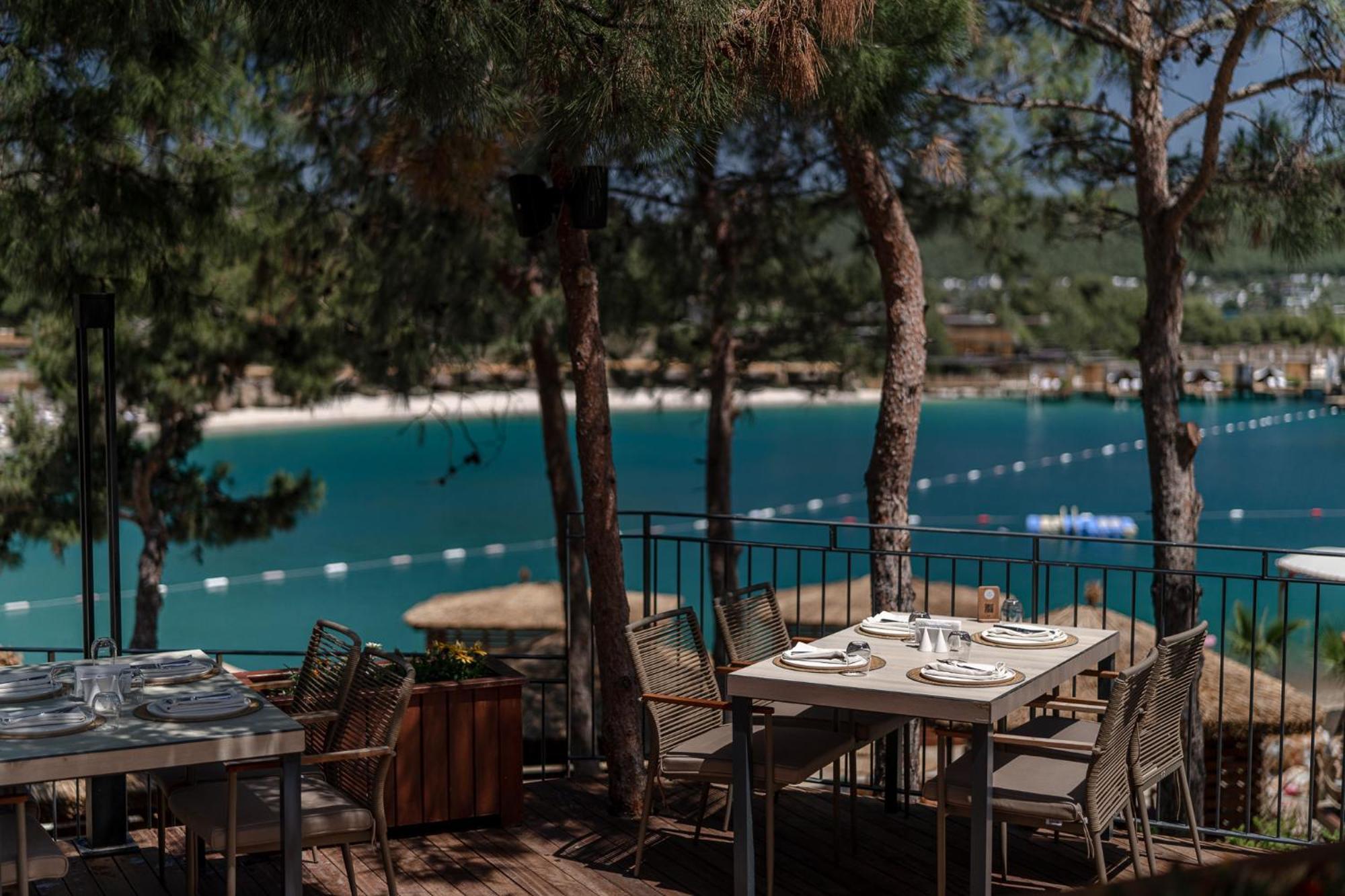 La Blanche Island Bodrum Resort 5*