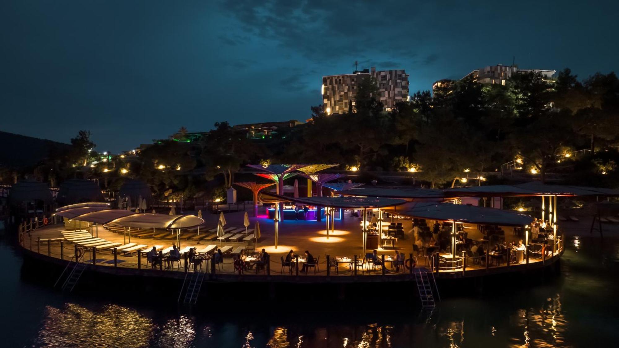 Resort La Blanche Island Bodrum 5*