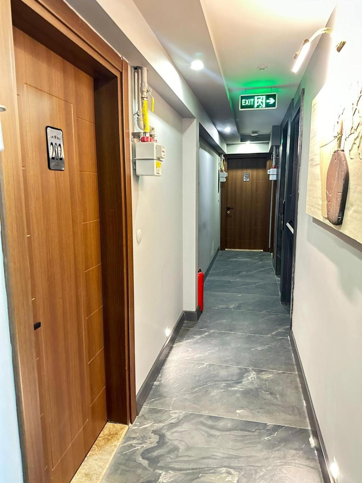 Aparthotel Gloria 4*