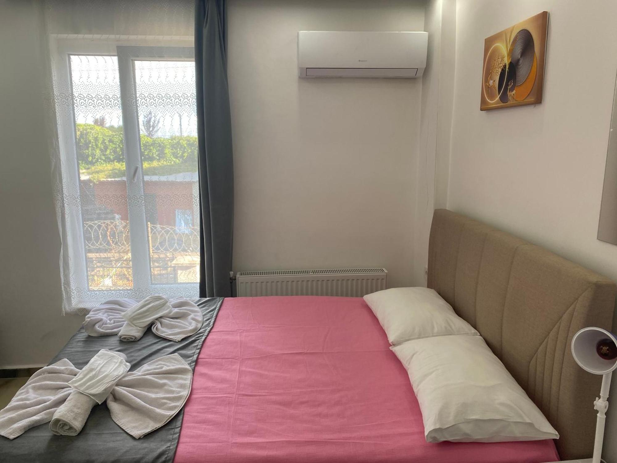 Amida Family Aparthotel
