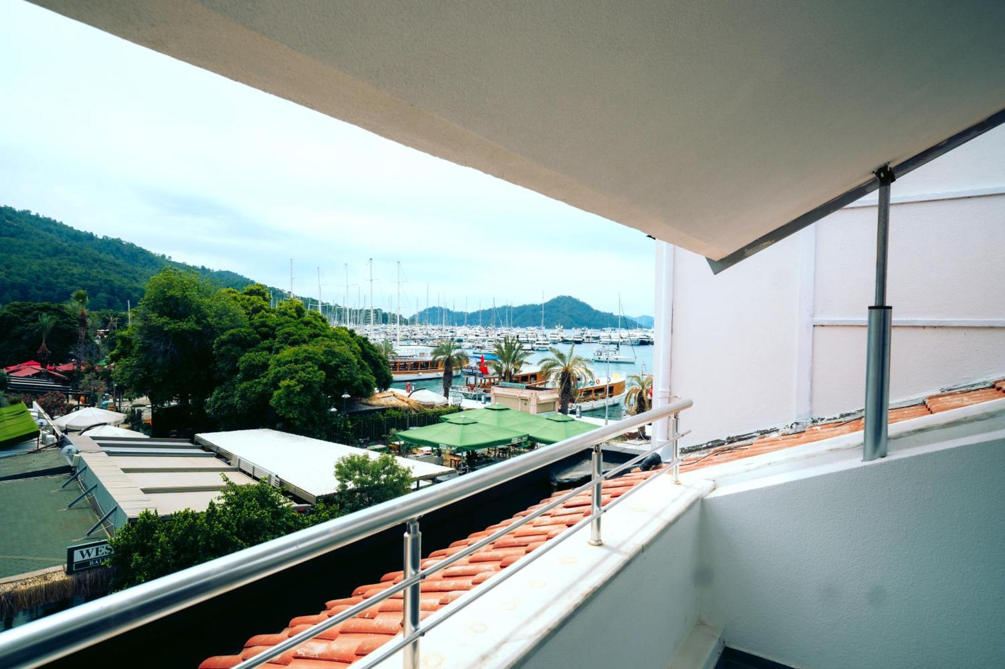 Skopea Exclusive Hotel *