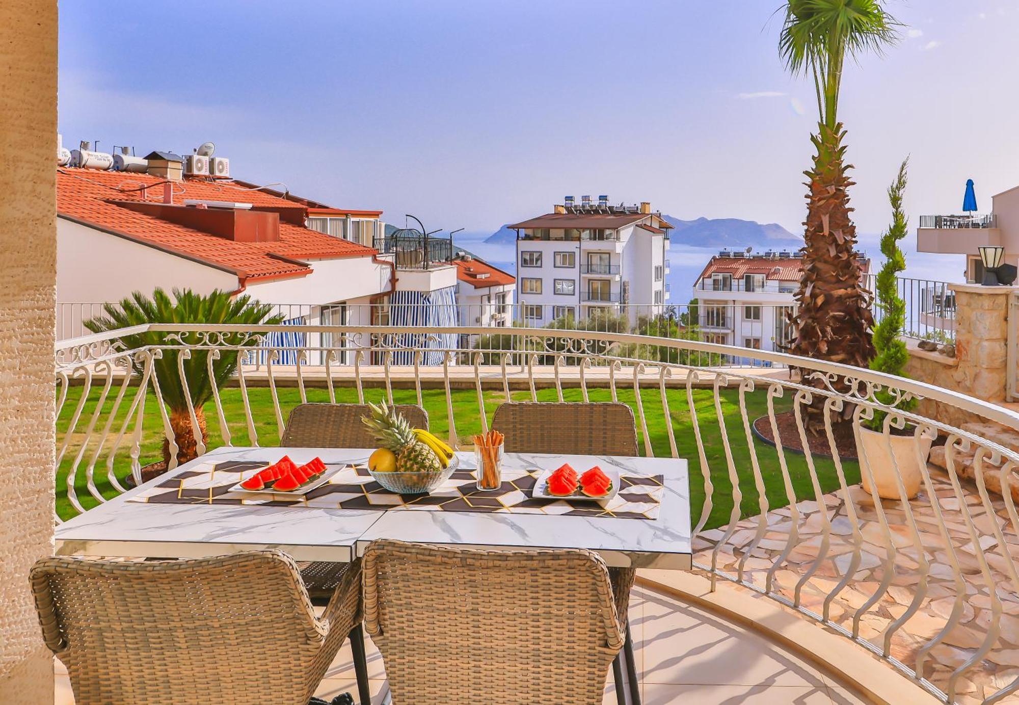 Begonya Apartment Kas