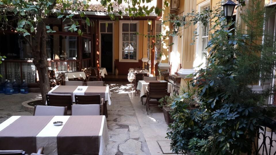 Antikhan Hotel