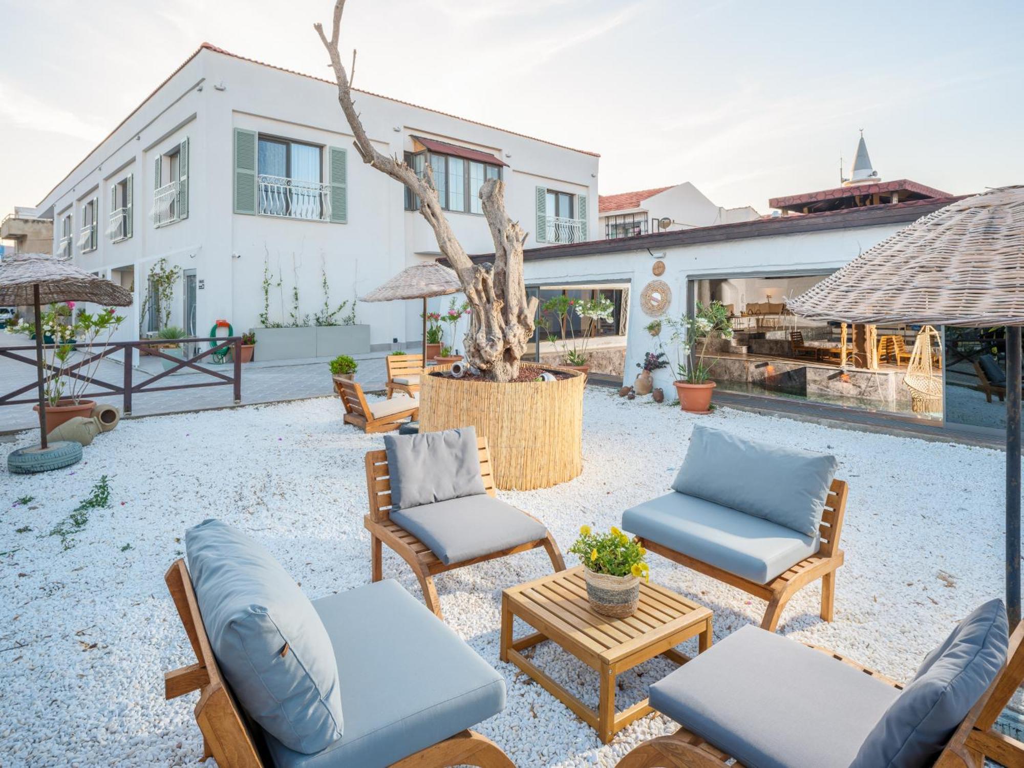 Cumbalica Garden Cesme