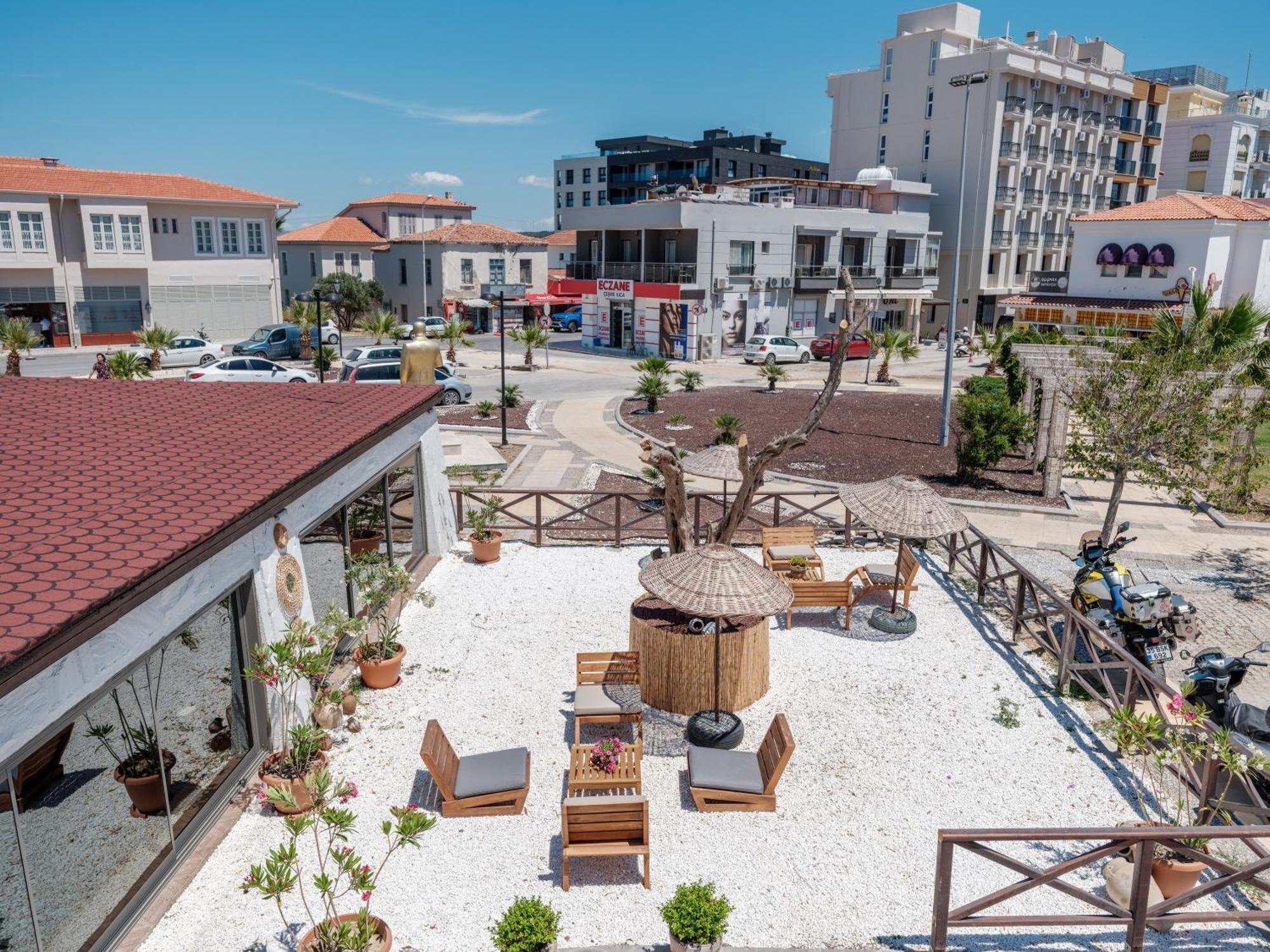 Hotel Cumbalica Garden
