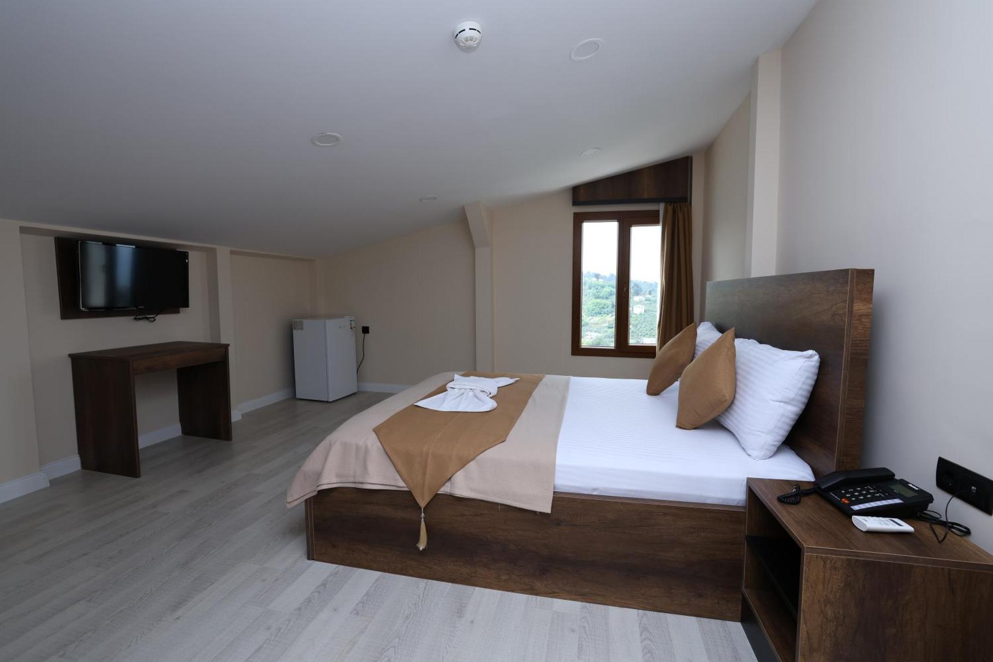 Aparthotel Perla Blanca