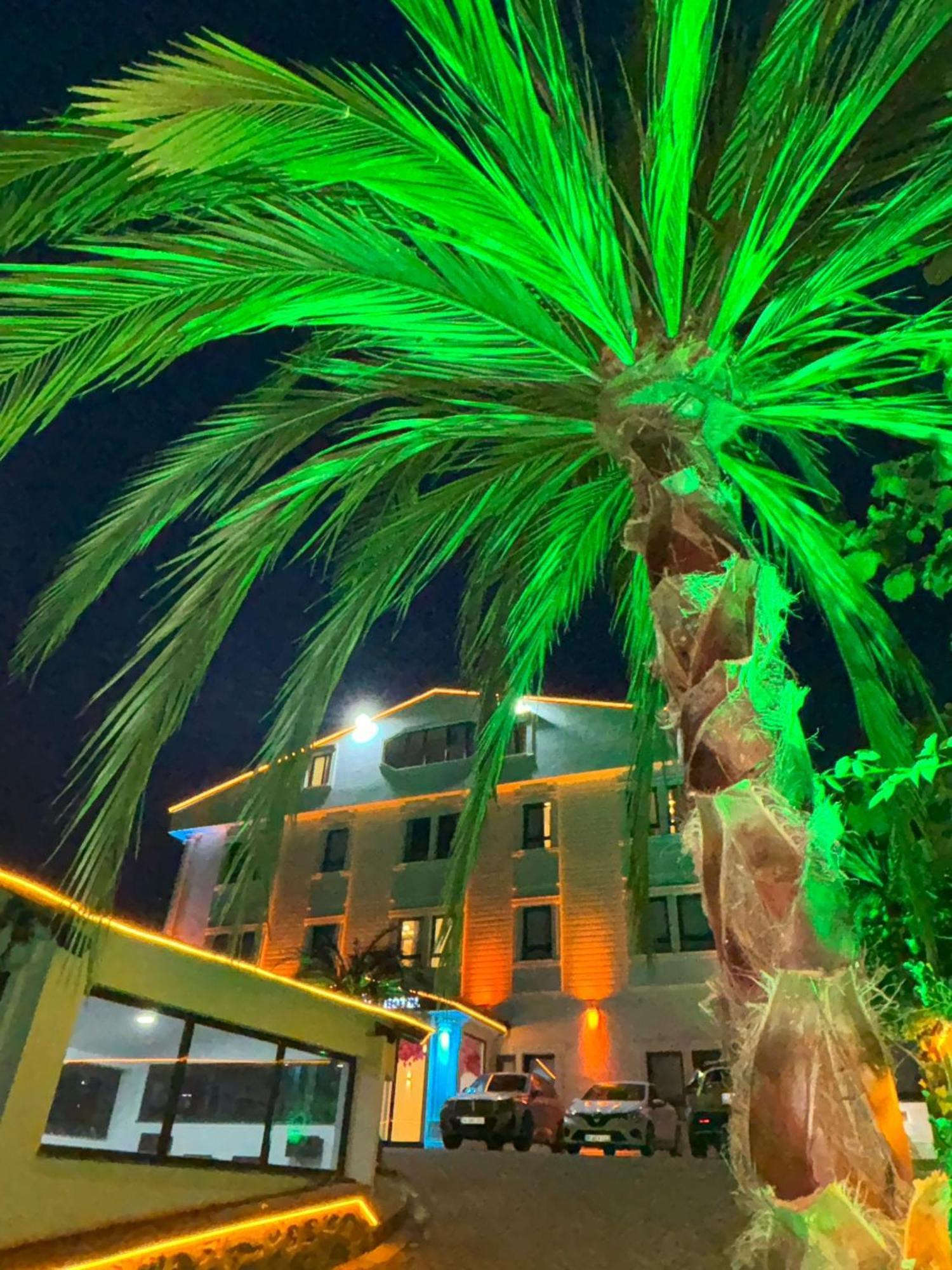 Perla Blanca Aparthotel