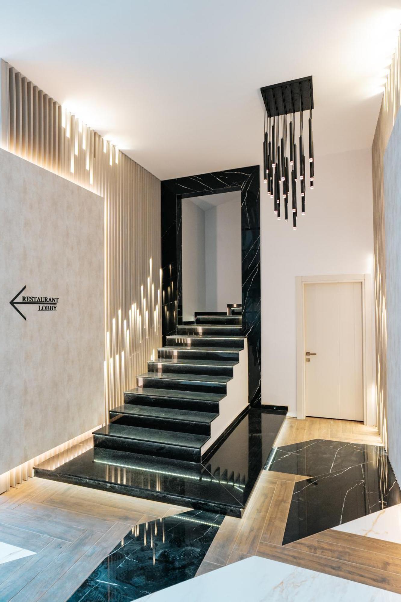 Hotel Empula & Residences