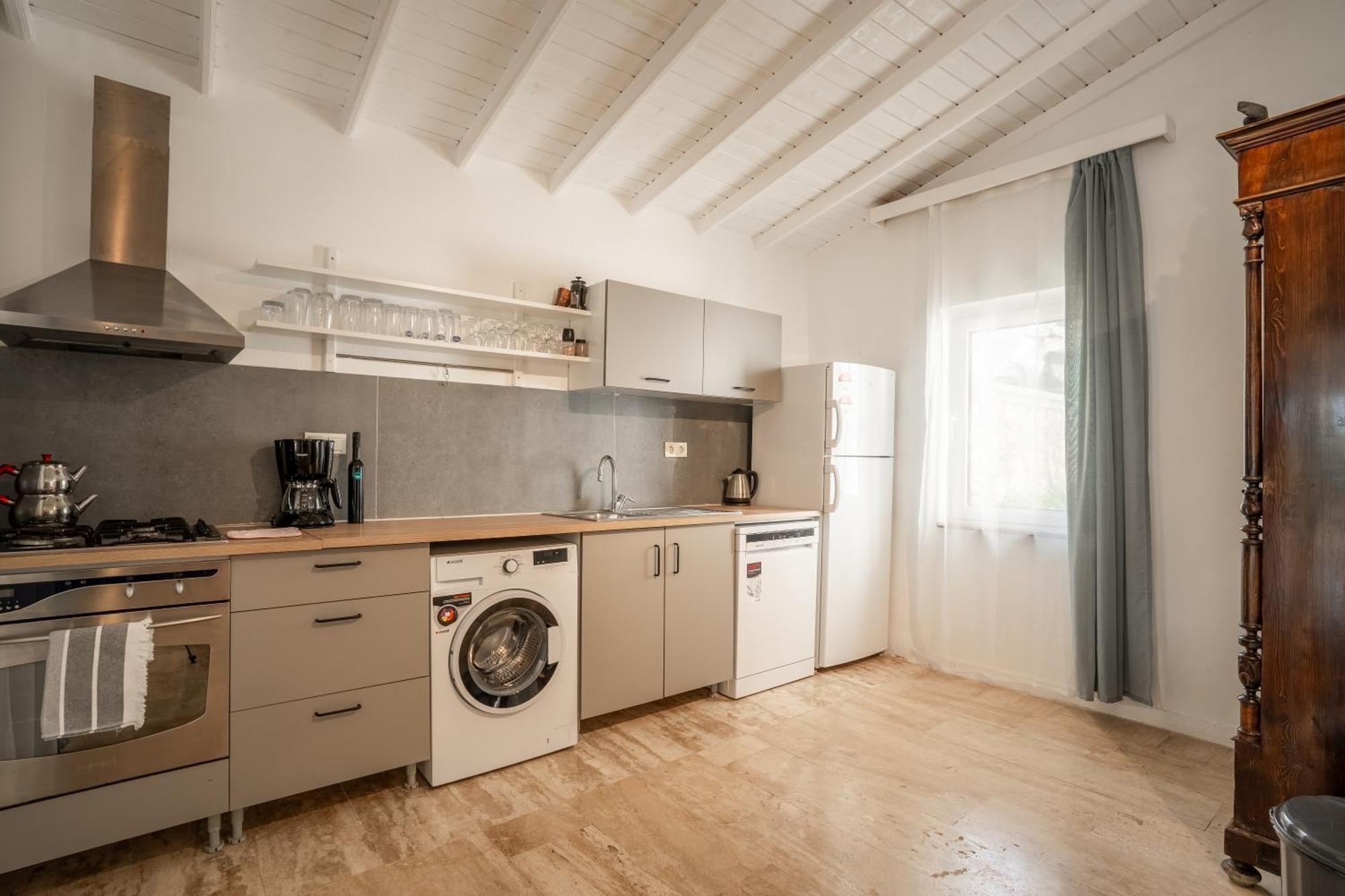 True Blue Boutique 4*