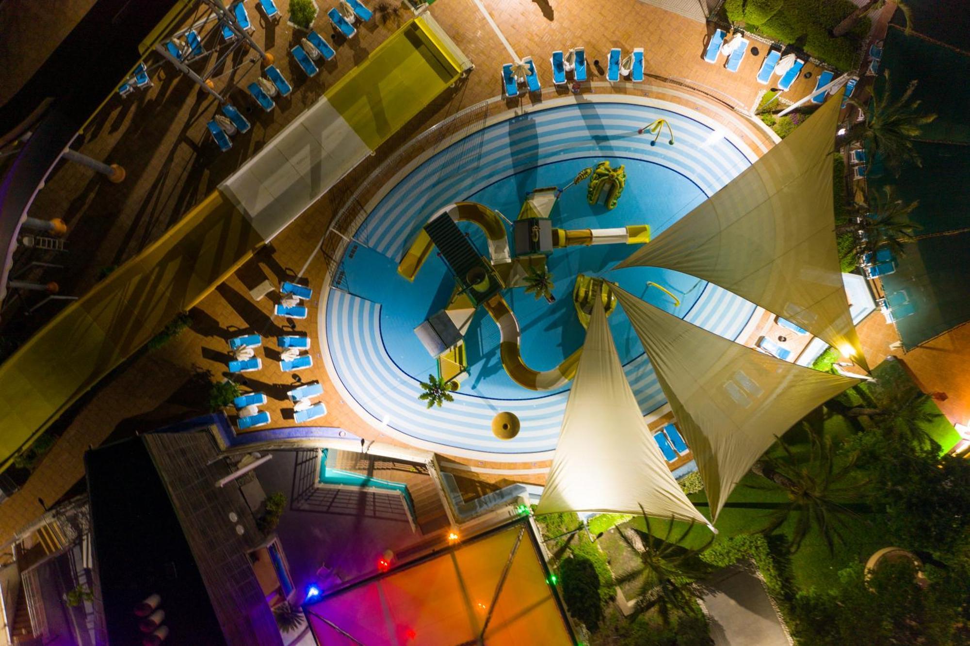 Hotel Aqi Pegasos World 4*