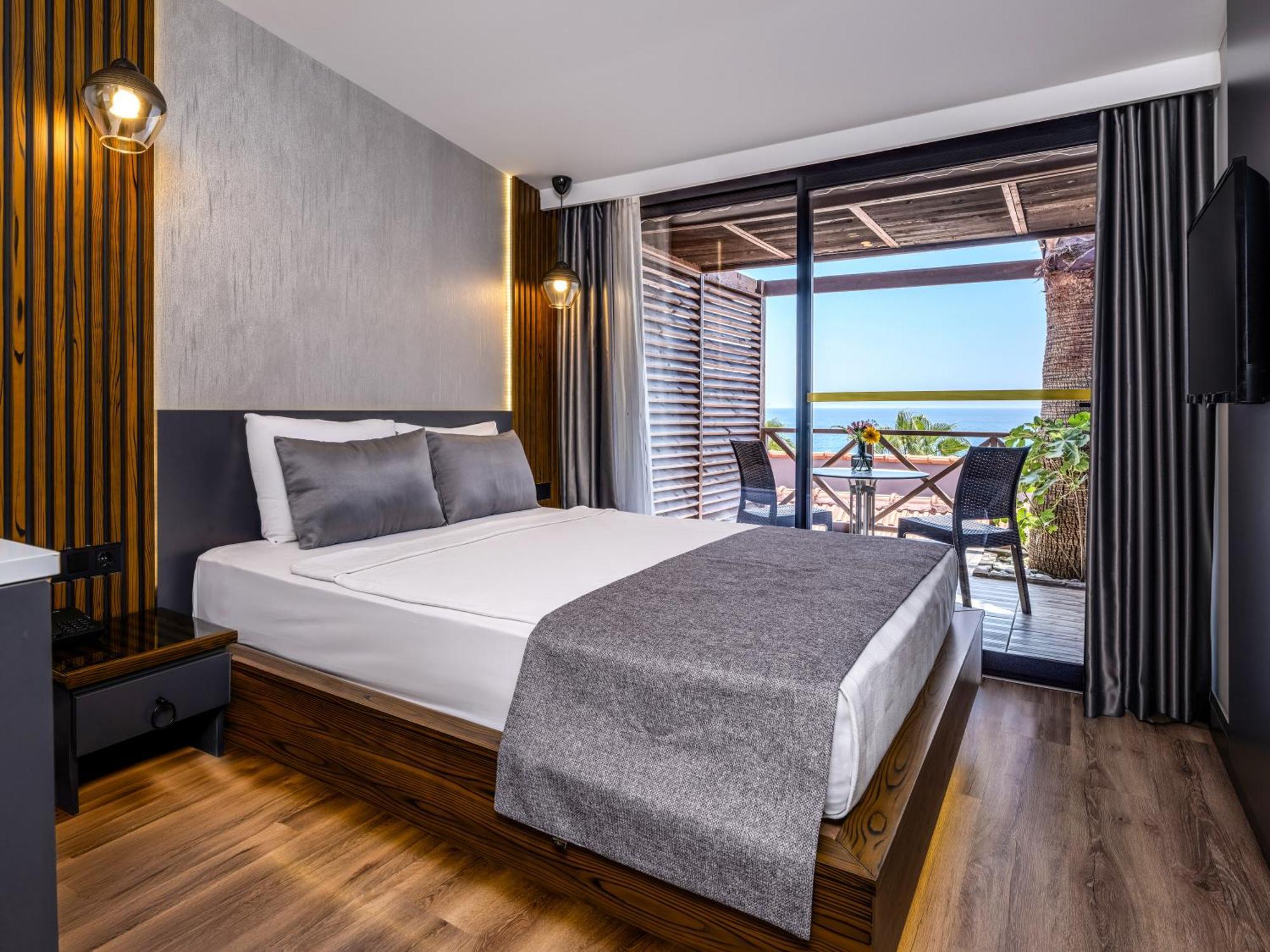 Adora Calma Adults Only 4* Kizilot