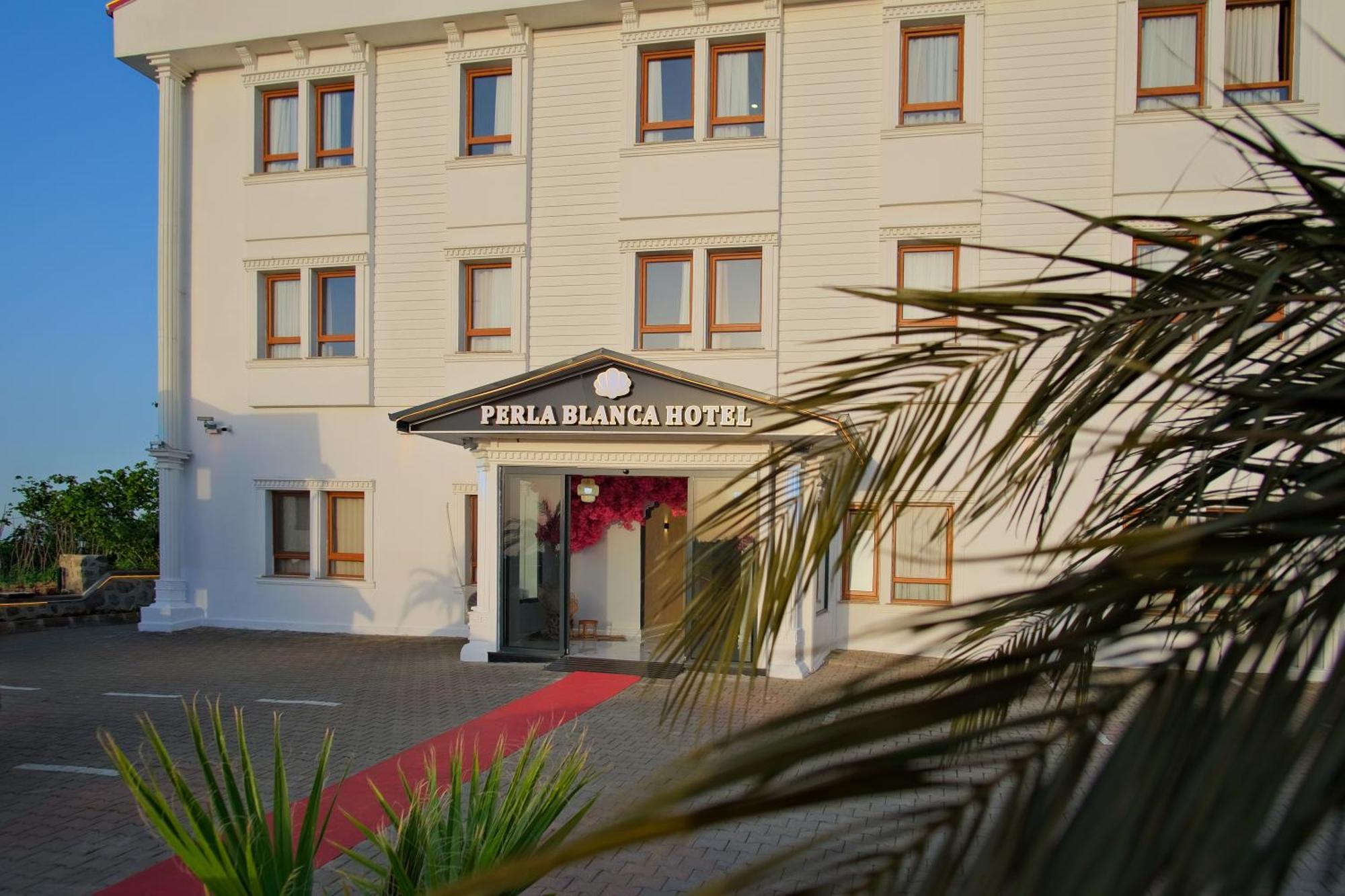 Perla Blanca 4*
