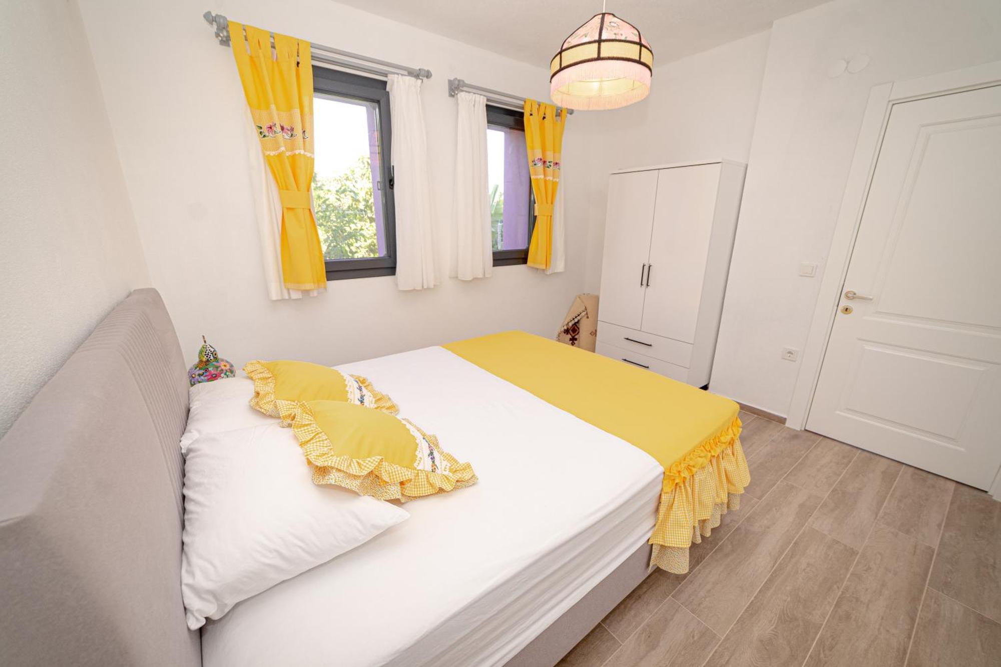 Holiday home Butik Mor Salkim Evleri