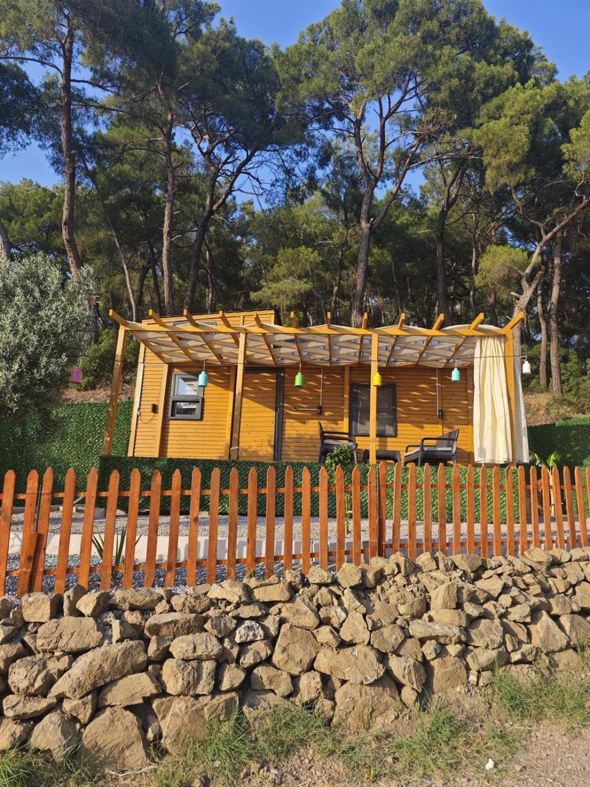 Campsite Tiny Mini House *