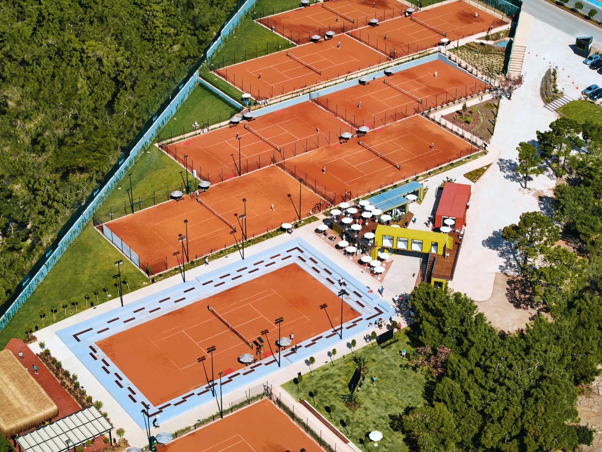 Corendon Playa Kemer Resort 5*