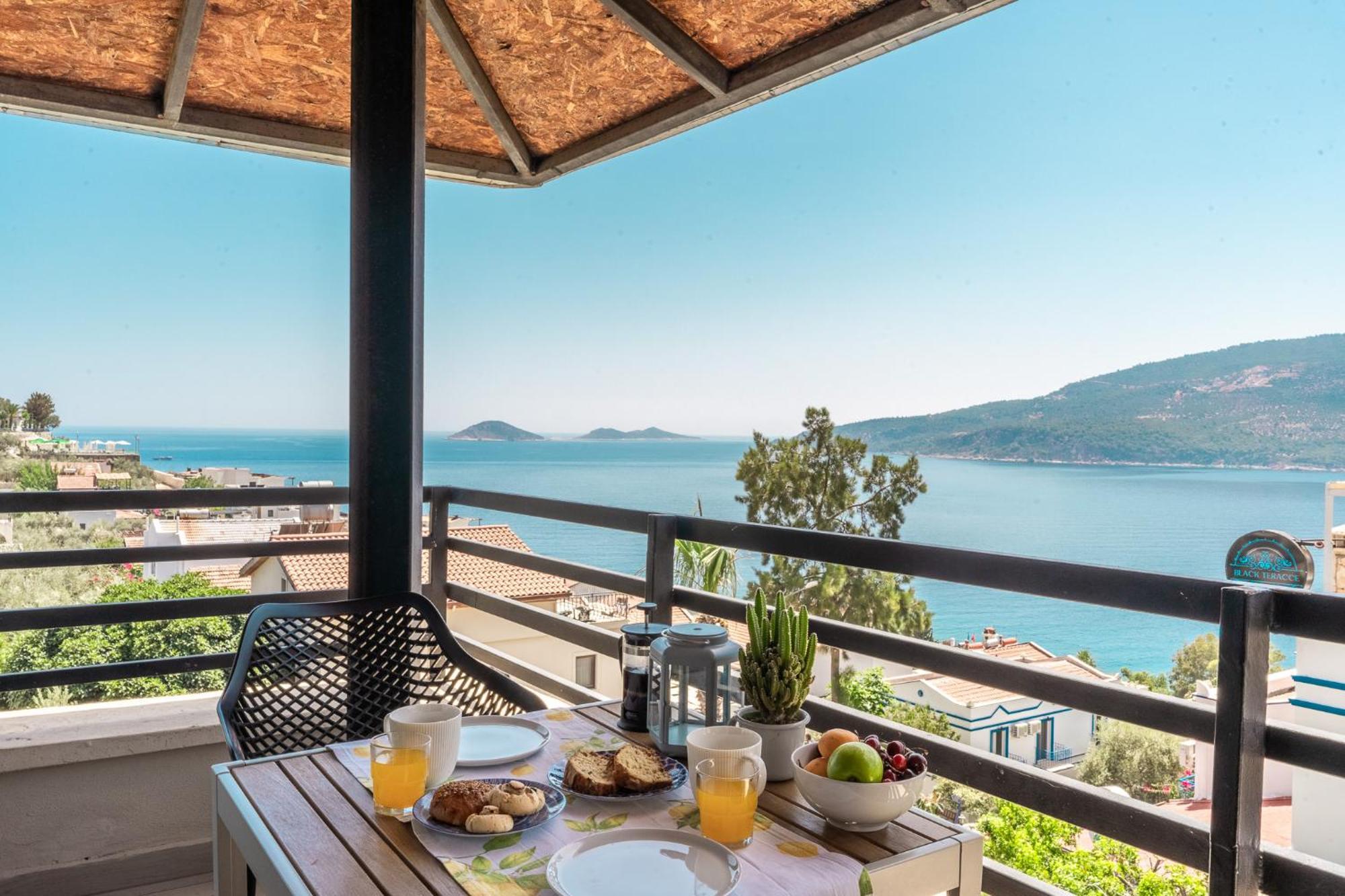 True Blue Boutique 4*