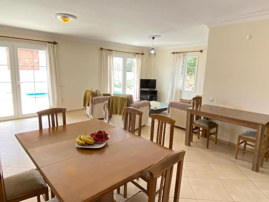 Leton Kleo - Center Villa Kalkan