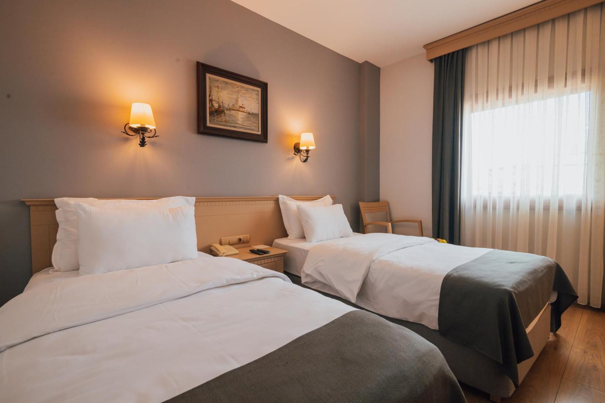 Usta Park Hotel 4*