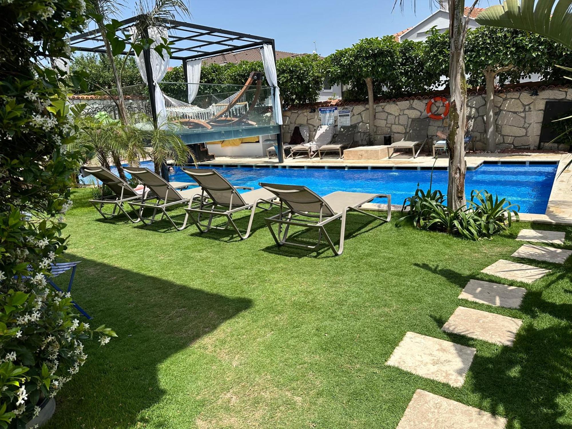 Hotel Grand Butik