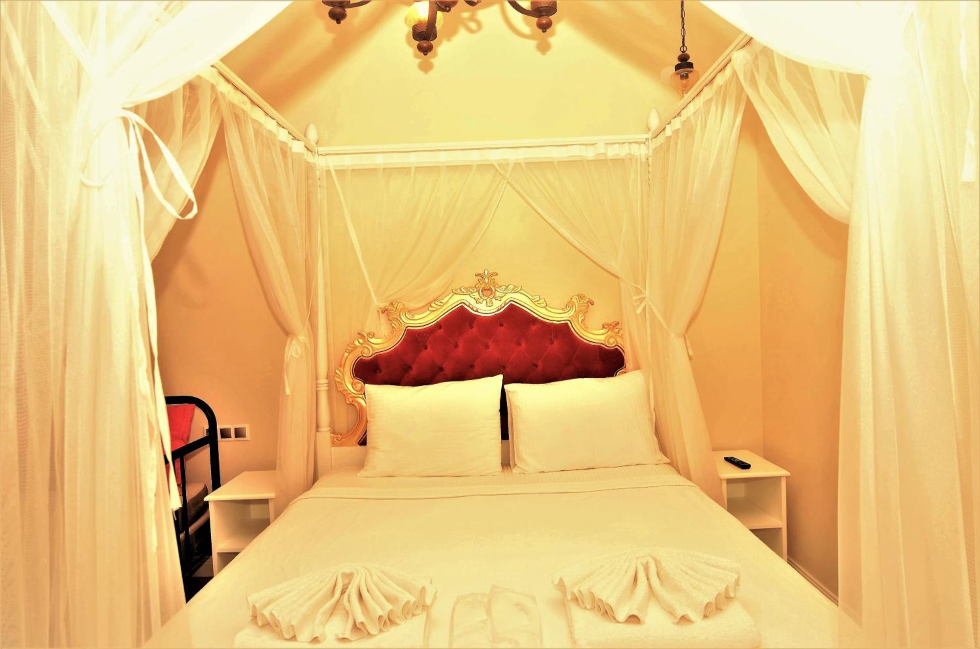 Hotel Grand Butik