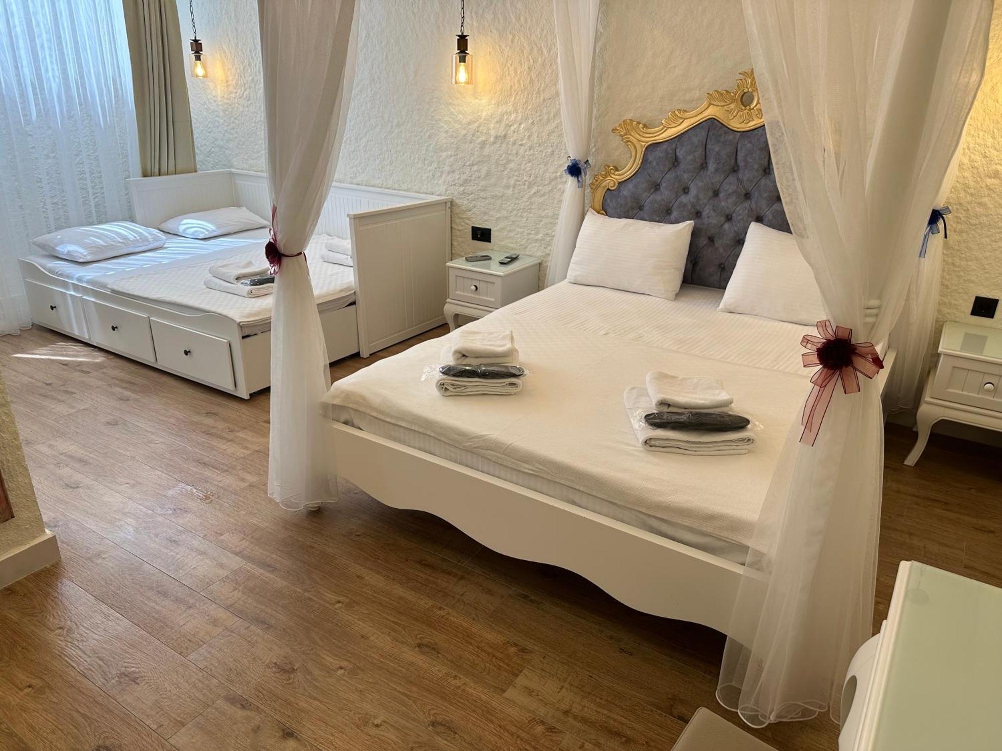 Hotel Grand Butik