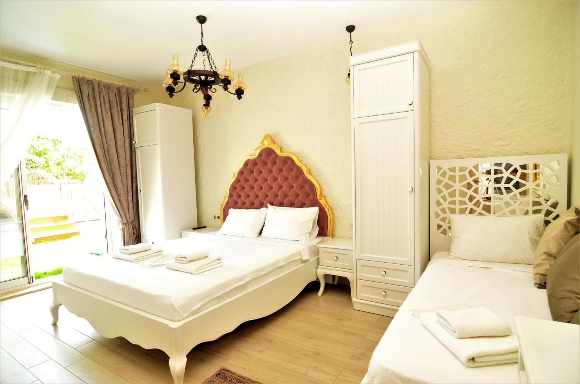 Hotel Grand Butik
