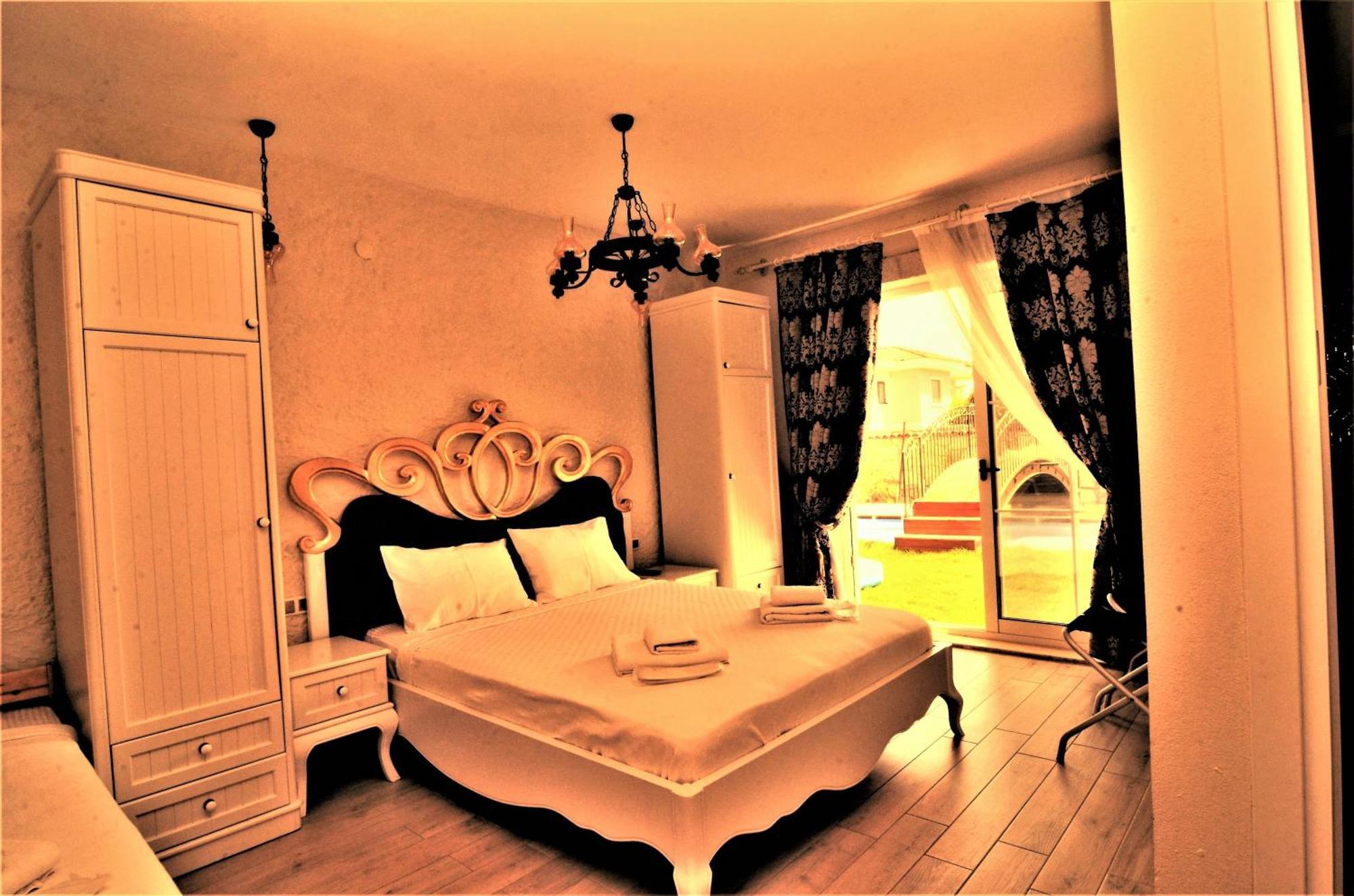 Grand Butik Hotel