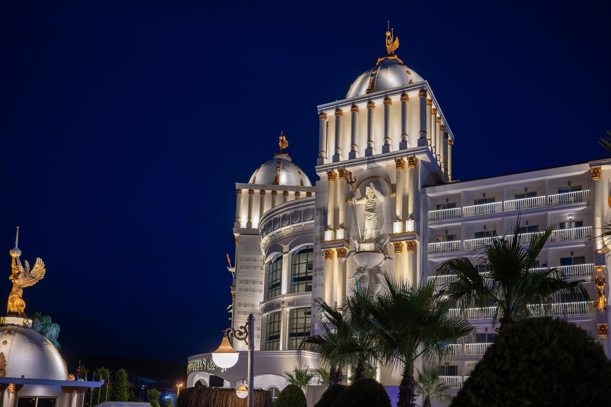 Oz Hotels Sui Resort