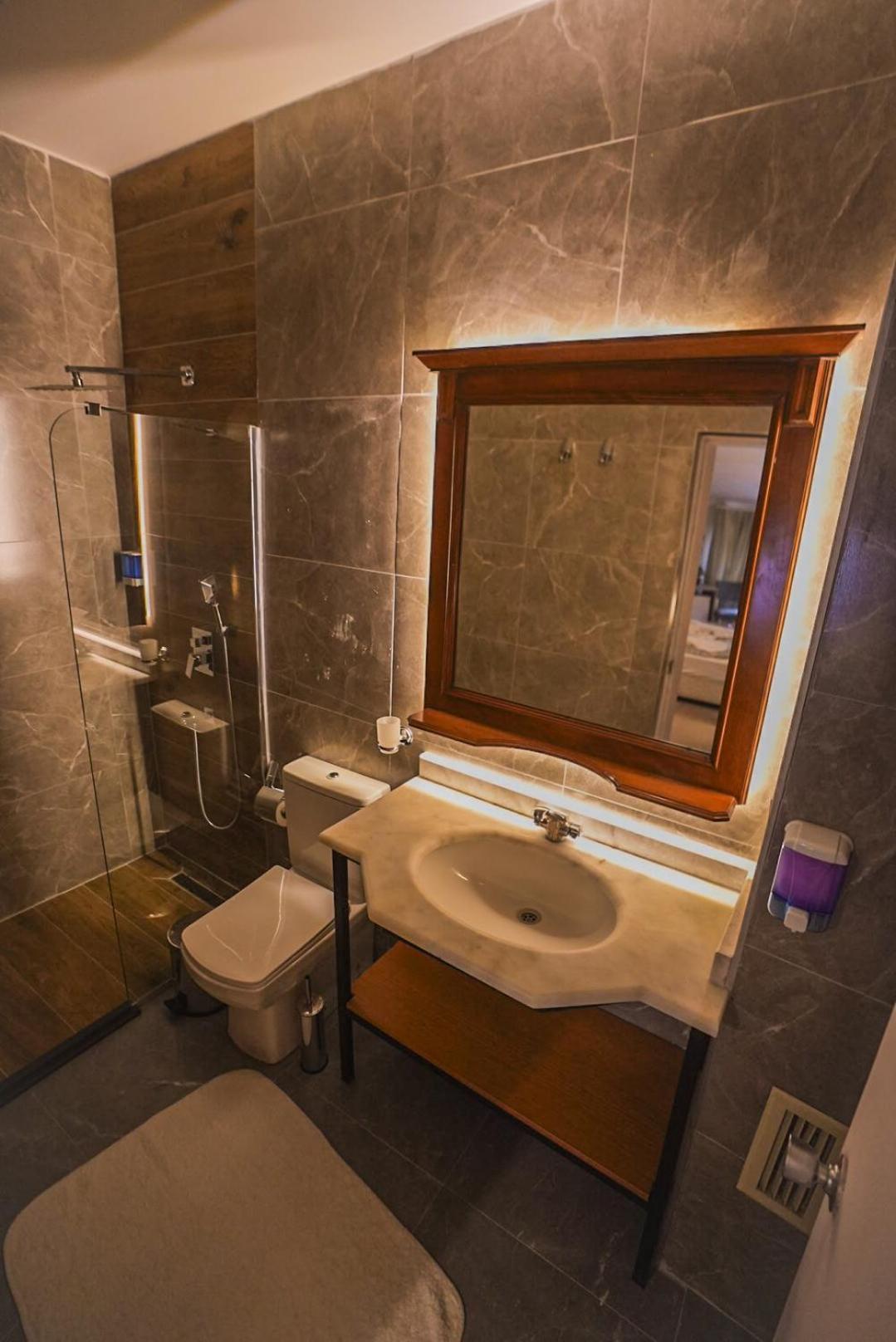 Aria Palace Taksim Hotel 3*