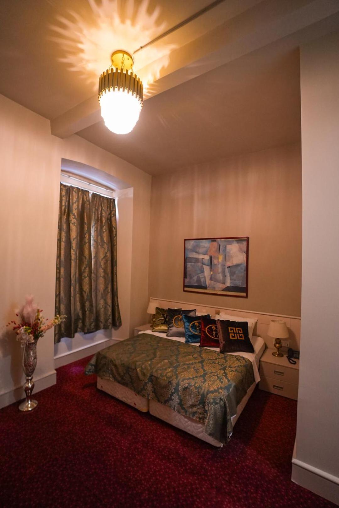 Aria Palace Taksim 3*