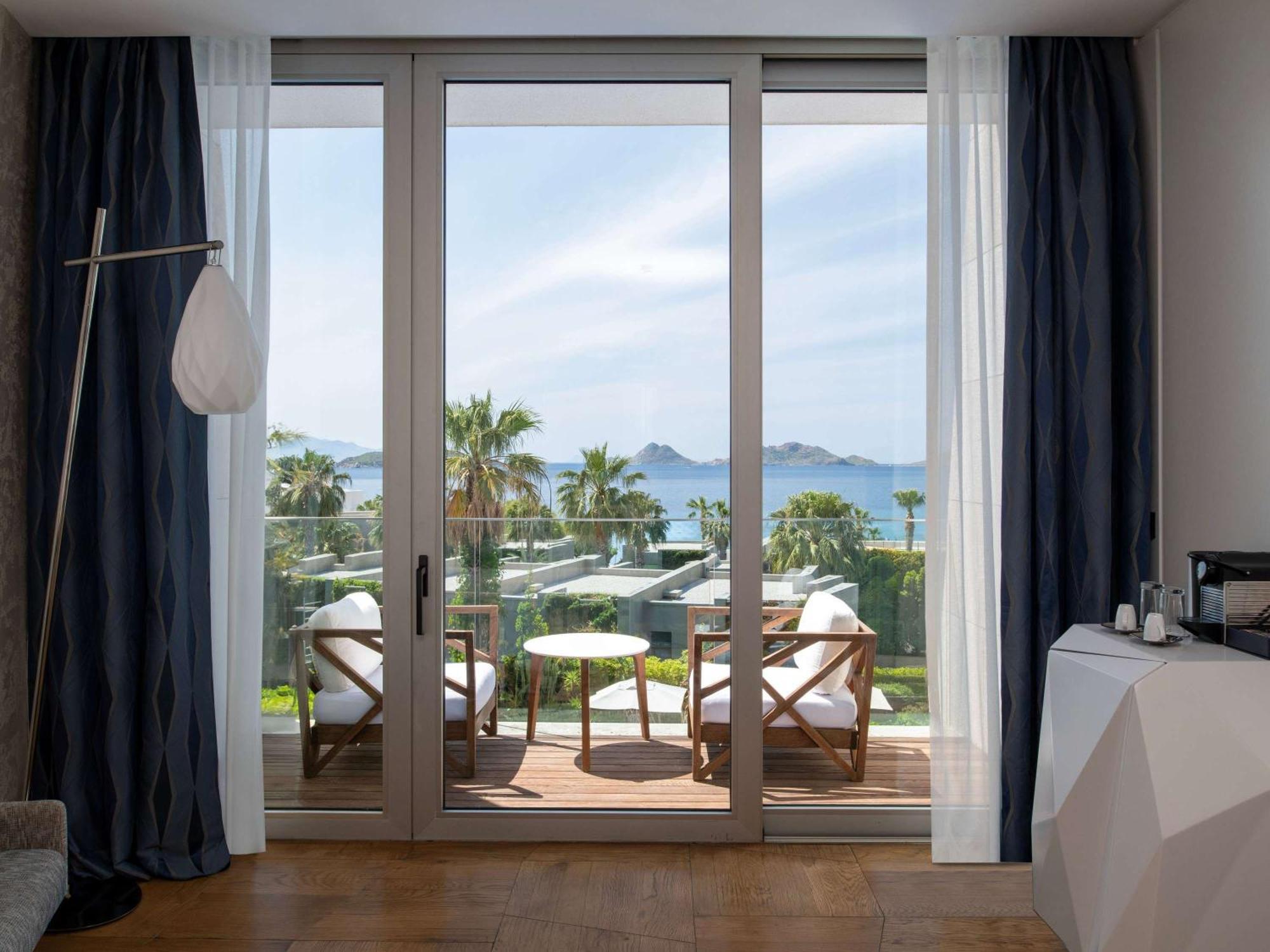 Swissotel Bodrum Resort 5*