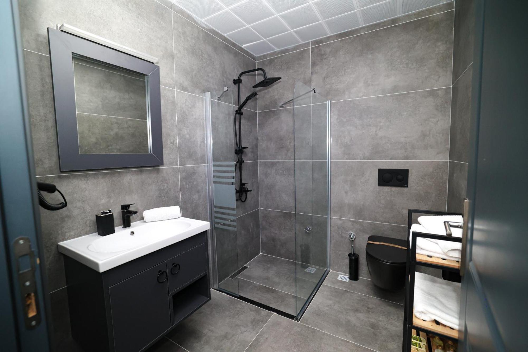 Cathan Art Hotel *