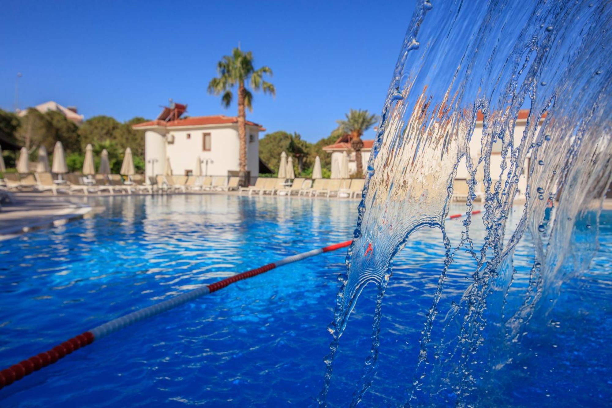 Orka World & Aquapark 4*