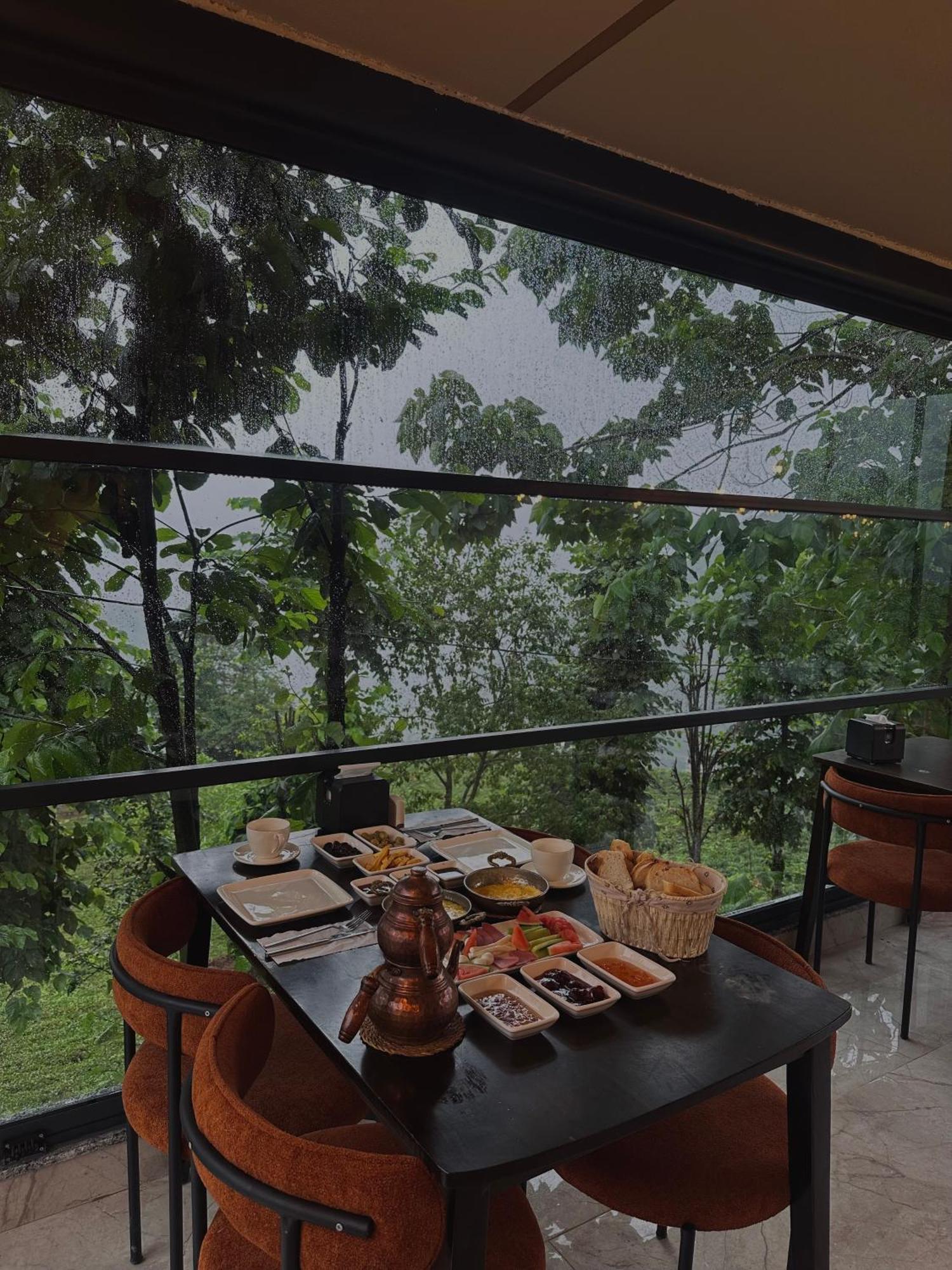 Bed & Breakfast Serenity Bungalov