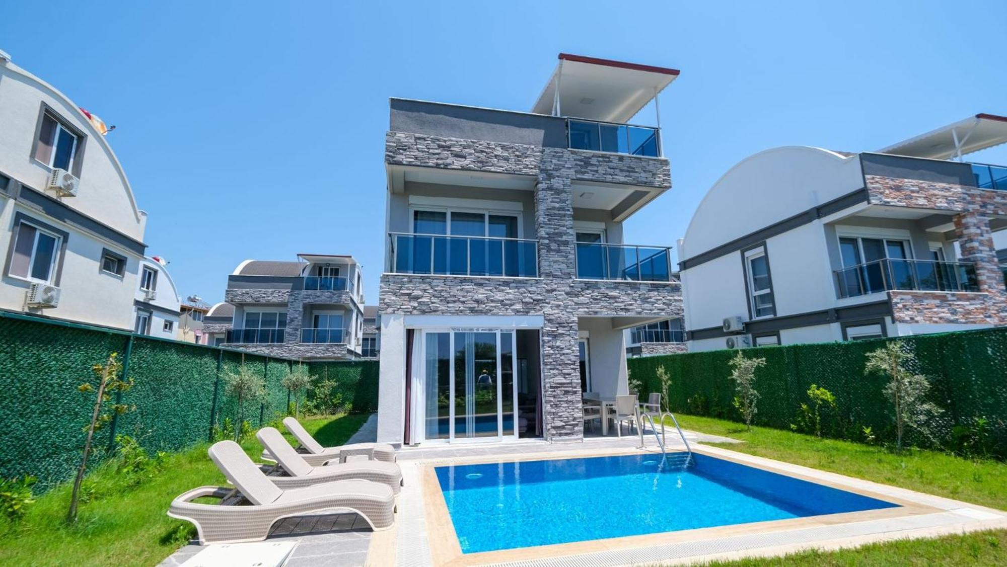 Prestige Villa *