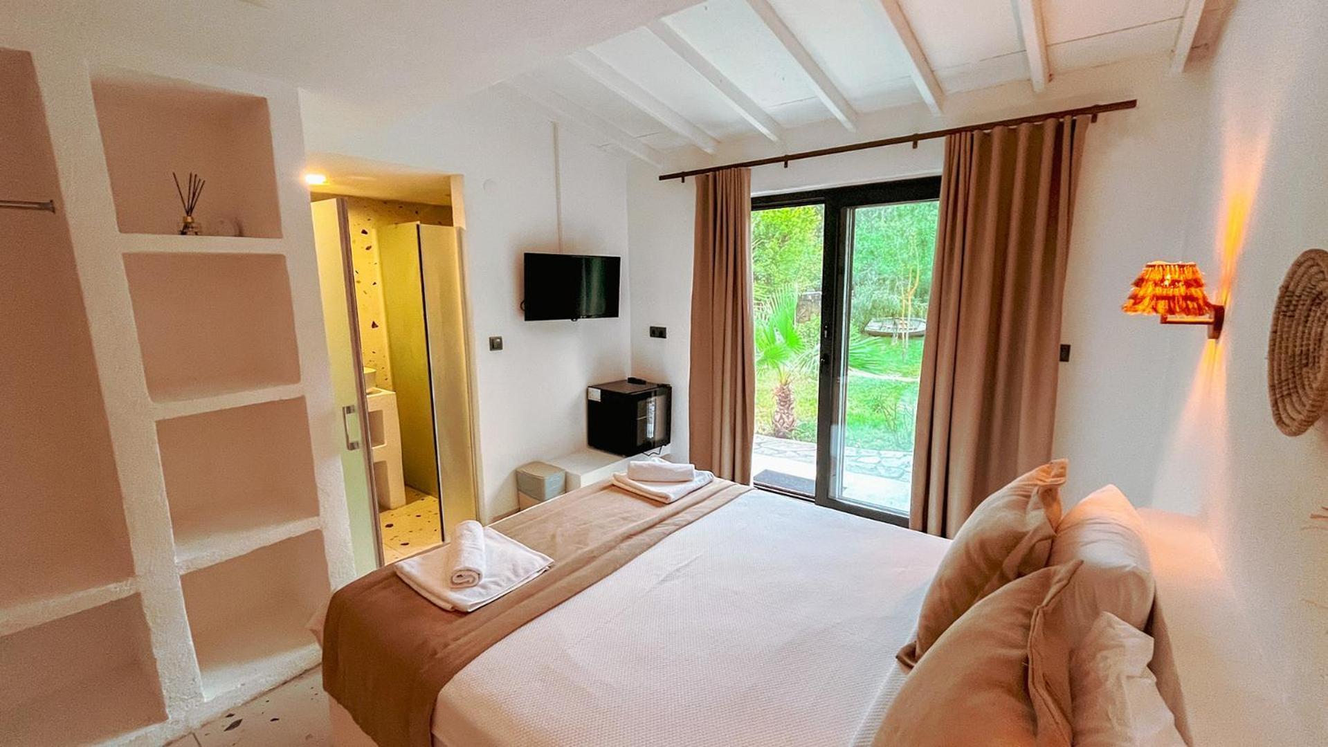Hotel Thanos